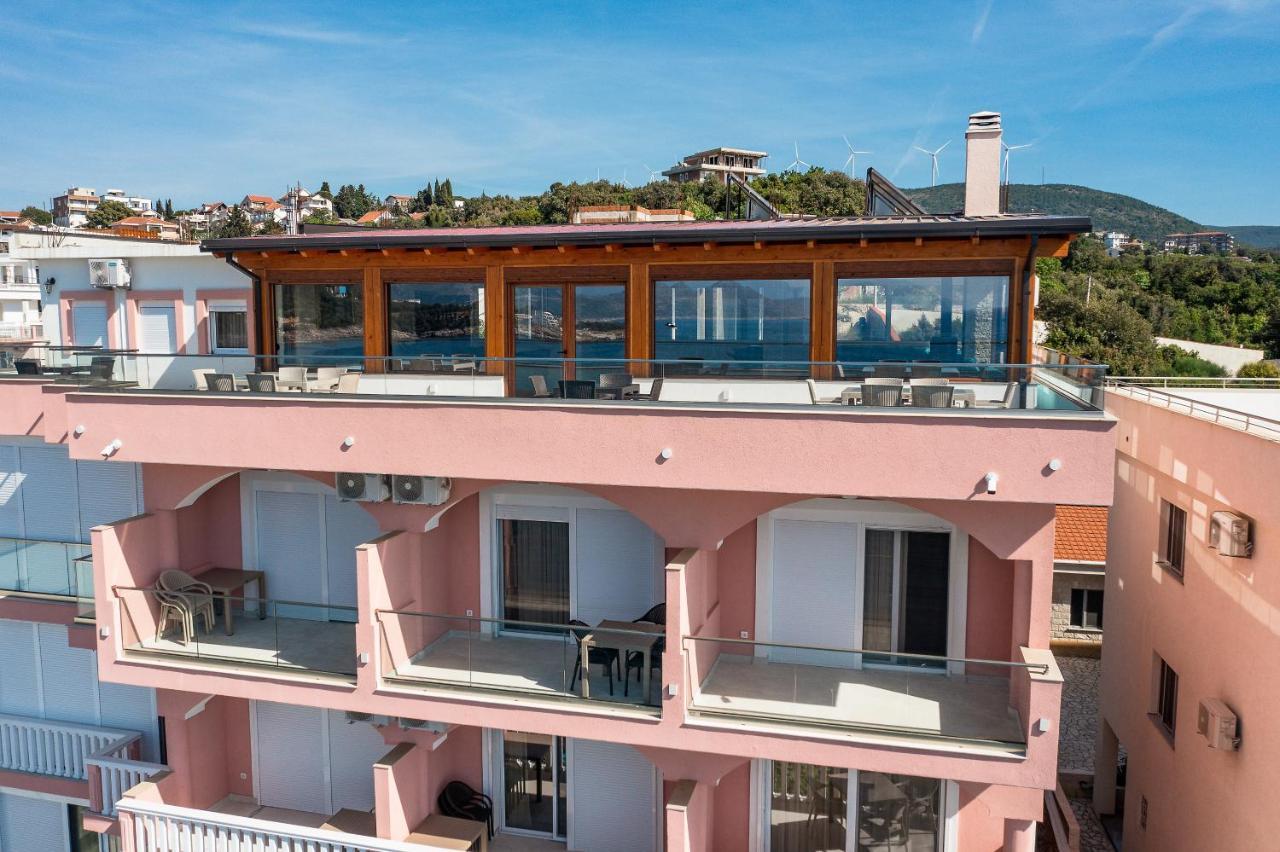 Dreamsea Apartment Utjeha Dış mekan fotoğraf