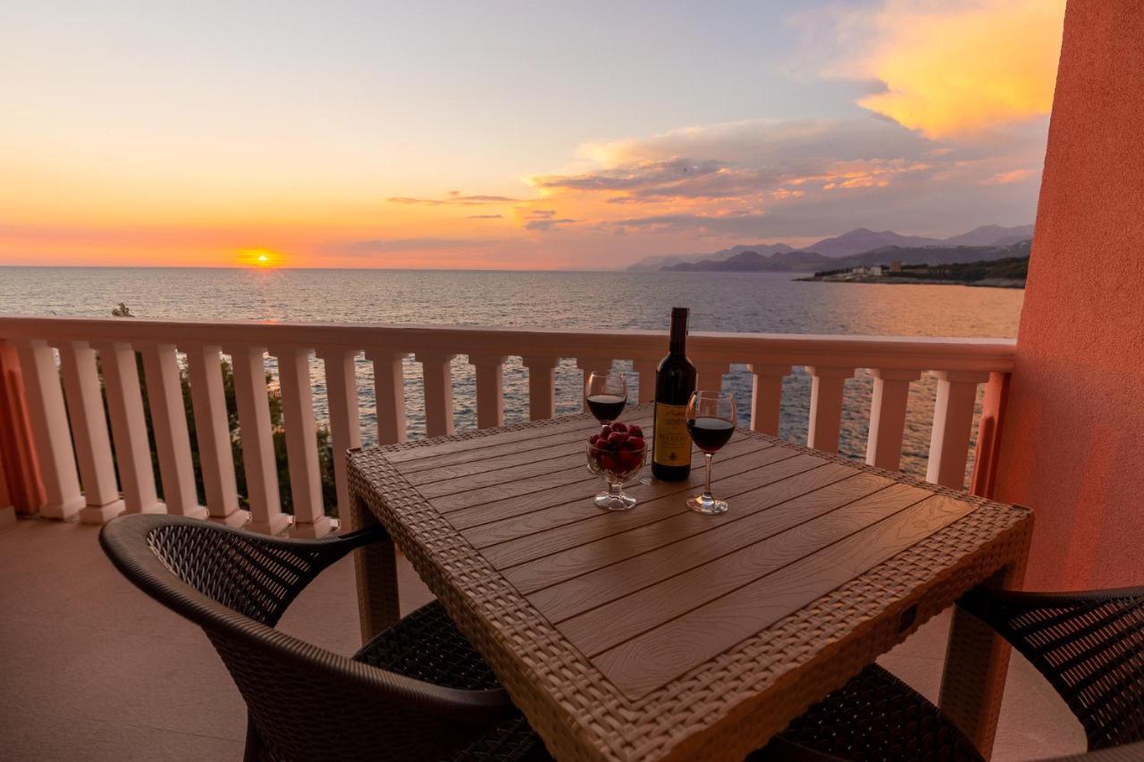 Dreamsea Apartment Utjeha Dış mekan fotoğraf