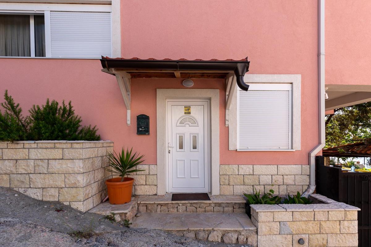 Dreamsea Apartment Utjeha Dış mekan fotoğraf